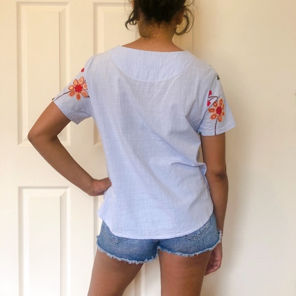 Cute embroidered flowers linen tee S TT - Picture 2 of 5